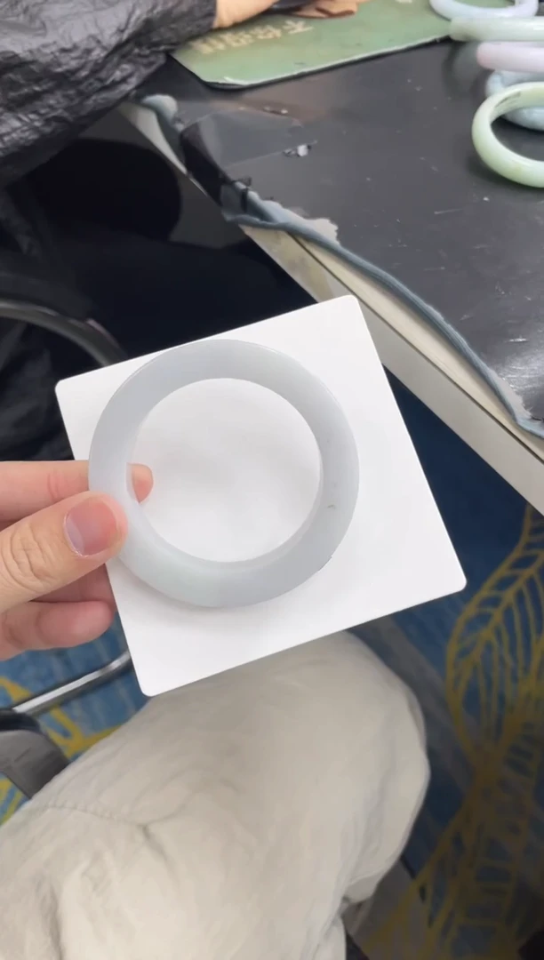 未镶嵌手镯定制翡翠B*?手镯CHC/DZS