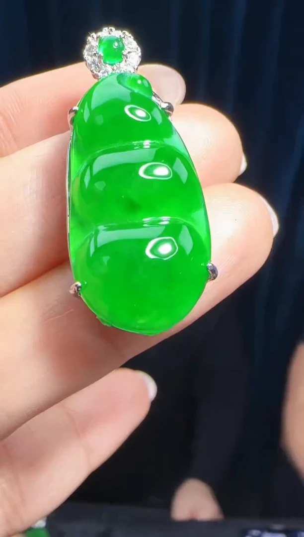 未镶嵌定制翡翠翡翠吊坠12