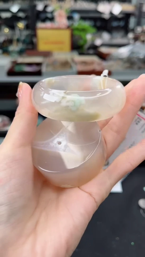 【闪购商品】石英质玉手镯未镶嵌53圈口（赠品镯心）3538712