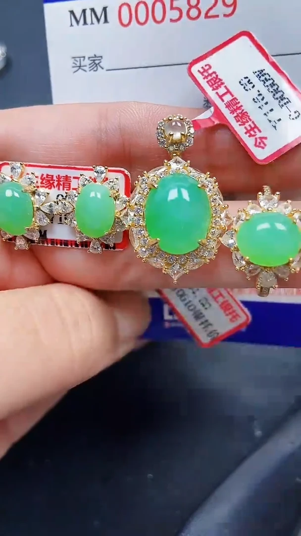 颈饰银S925镶嵌翡翠5829