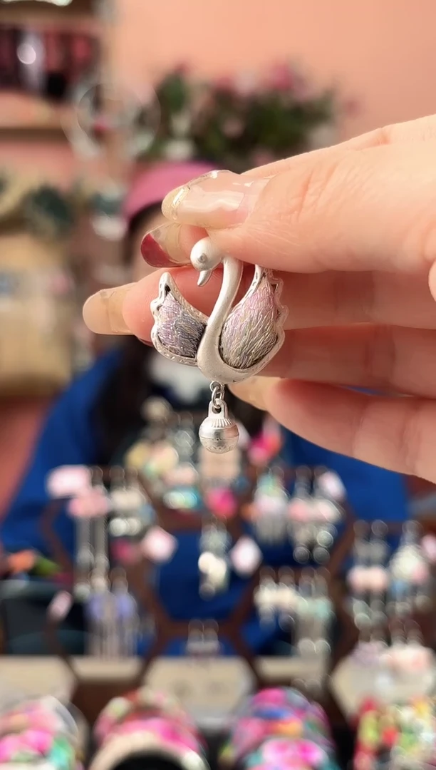 艺枝独绣手工饰品65