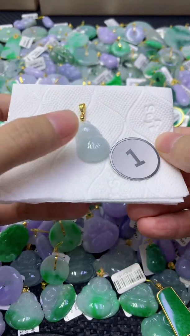 颈饰未镶嵌翡翠天然缅甸翡翠A货