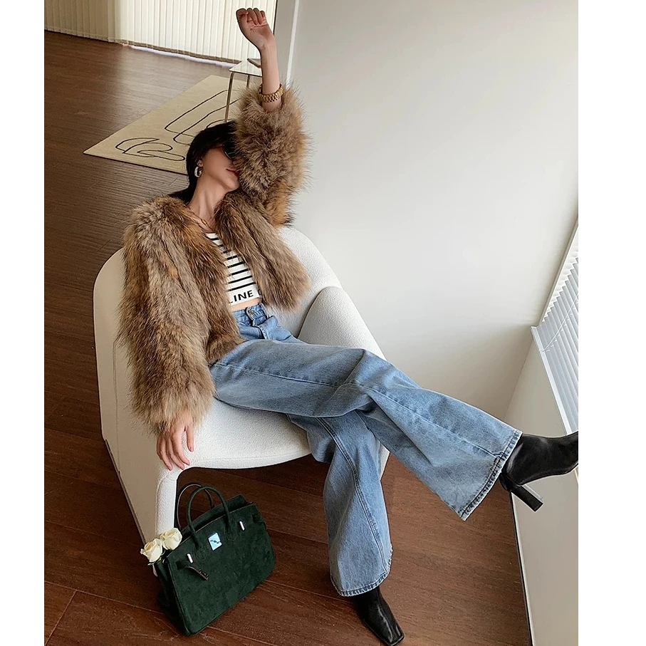 浦伊韩：”小蛮腰“双面编织加厚慵懒宽松时尚潮流显瘦毛毛外套女