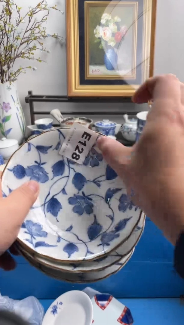 瓷片岁****?128-E-