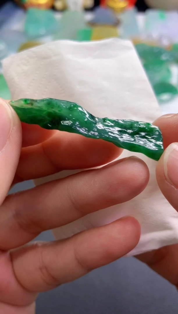 【闪购商品】翡翠吊坠(不含链)未镶嵌754