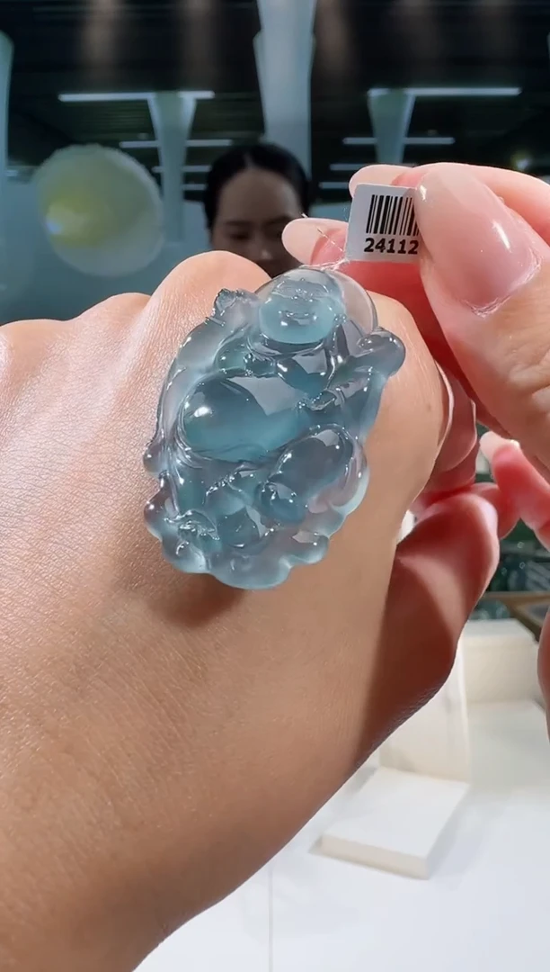 翡翠未镶嵌吊坠(不含链)纯天然A货翡翠佛公（多样性发其一）
