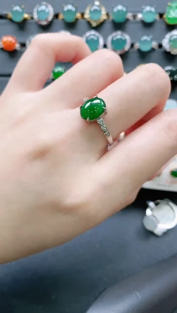 【闪购商品】翡翠戒指银S925镶嵌11111111