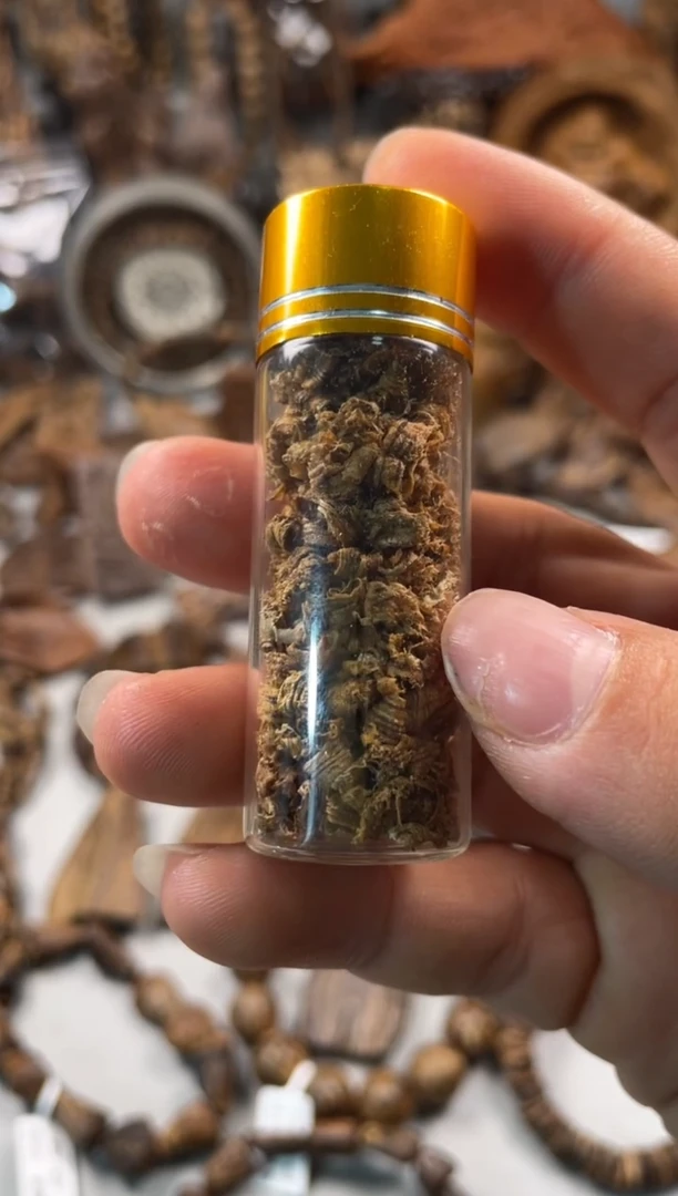 沉香碎屑沉香 越南芽庄  沉香