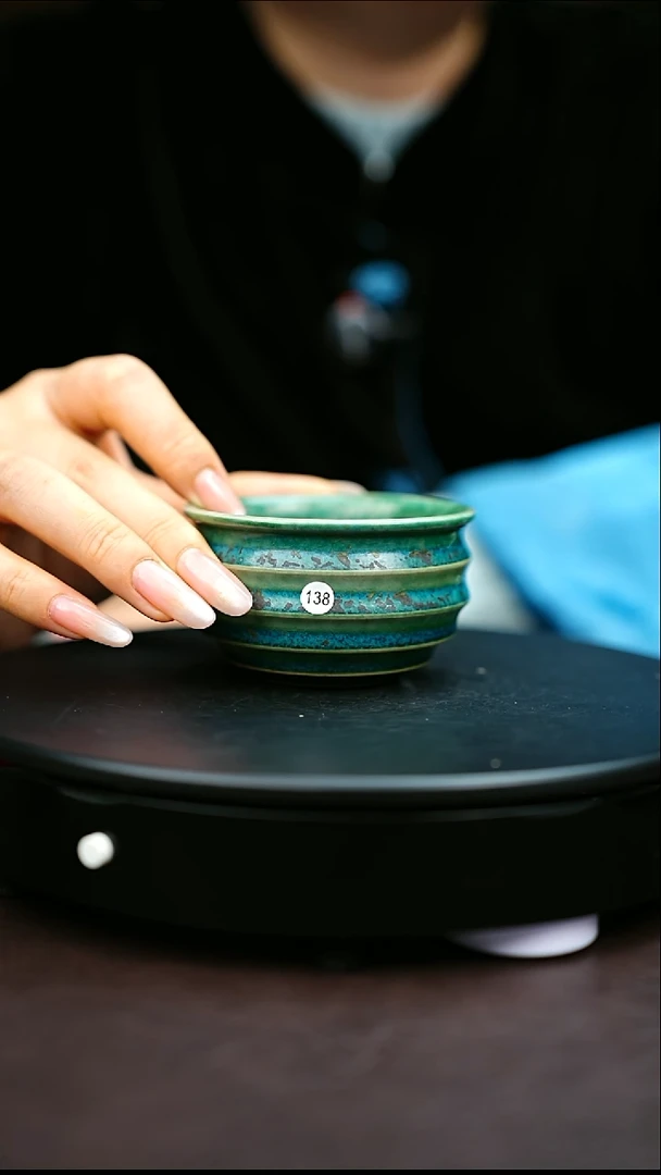 138#原矿钧瓷炉钧釉炫纹杯