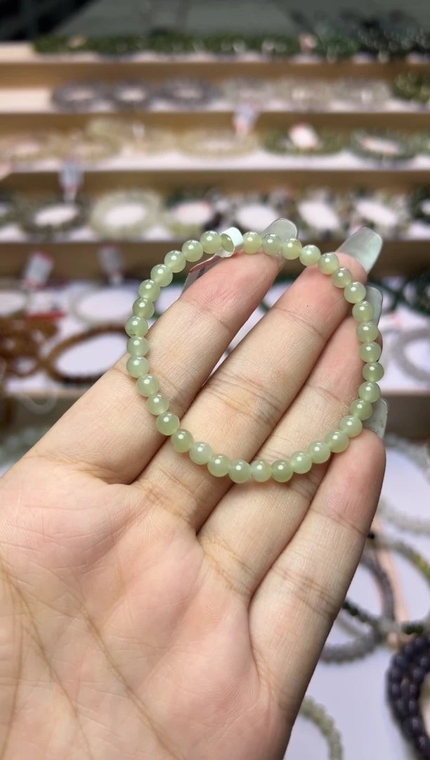 手串未镶嵌和田玉1