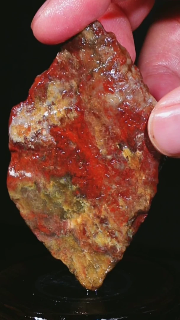 昌化石昌化鸡血石