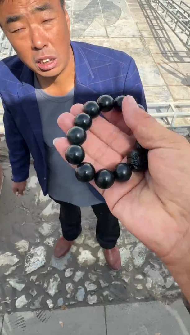 未镶嵌戒指和田玉（糖玉）和田玉