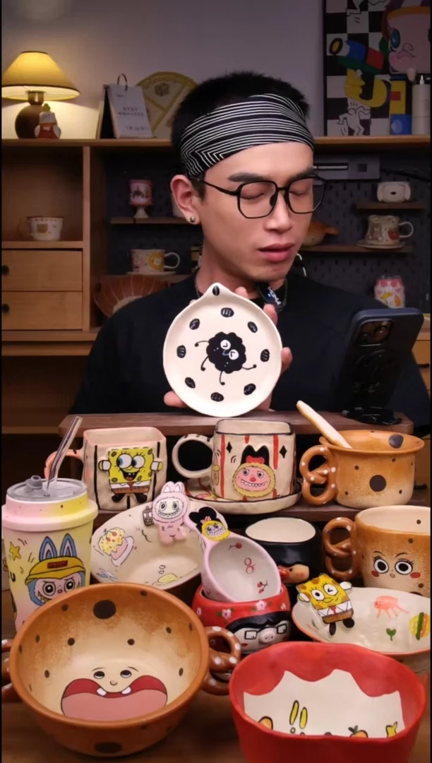 盘景德镇可爱设计师款陶瓷