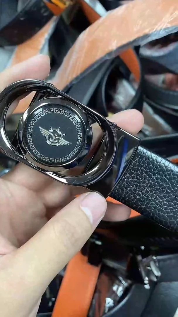 2025新款L男士经典时尚百搭商务自动扣皮带