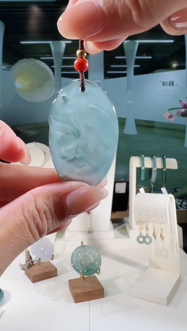 翡翠未镶嵌吊坠(不含链)悟道