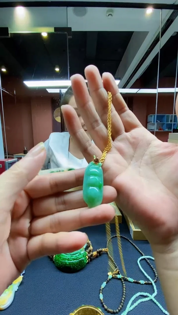 颈饰未镶嵌翡翠翡翠吊坠