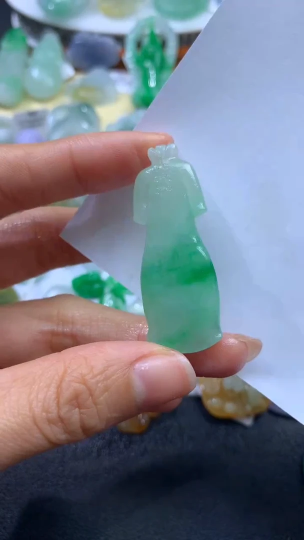 【闪购商品】定制翡翠未镶嵌翡翠