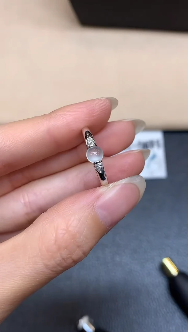 18K金镶嵌戒指翡翠【24小时鉴赏期】蛋面【无服务费