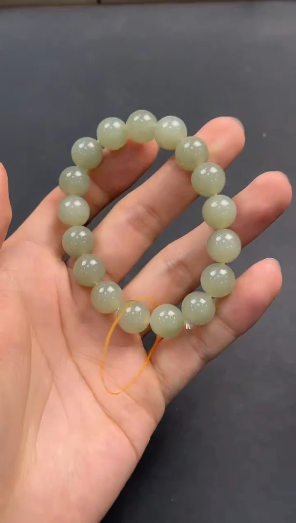 未镶嵌手串和田玉且末青白手串卡12微色差