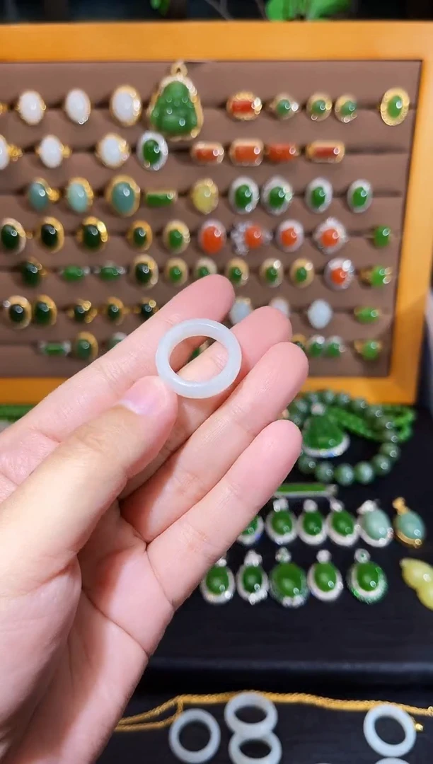 【闪购商品】和田玉戒圈未镶嵌白玉戒圈