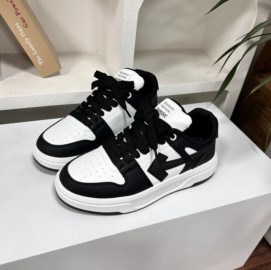 M010黑色流行时尚厚底鞋男款2025年新款百搭运动休闲板鞋ins风潮