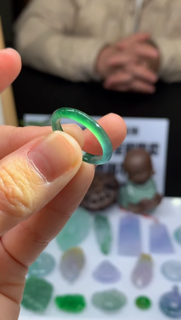 【闪购商品】定制翡翠未镶嵌吊坠-85135