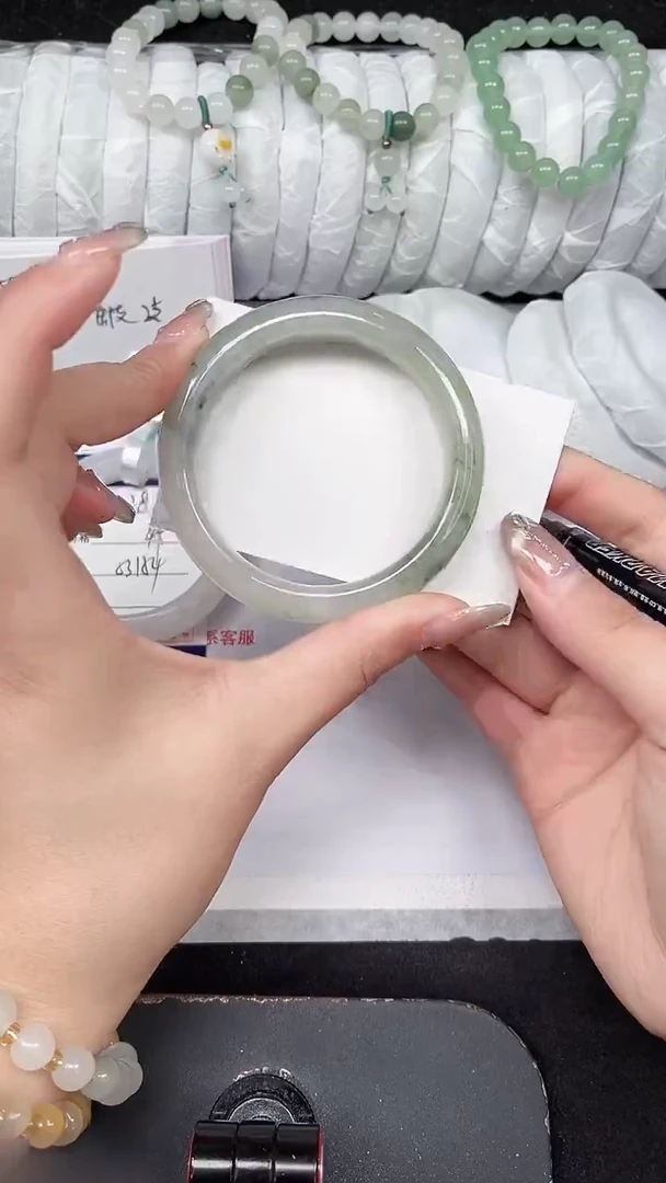 未镶嵌手镯石英质玉129-55/56