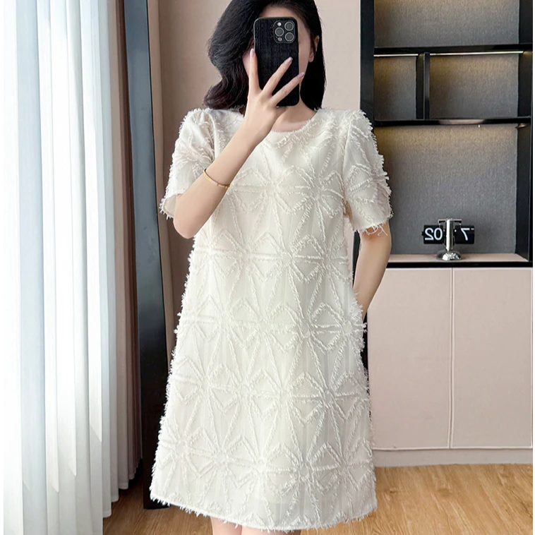 小香风连衣裙蕾丝2025新款夏季法式显瘦设计感宽松减龄时尚小个子