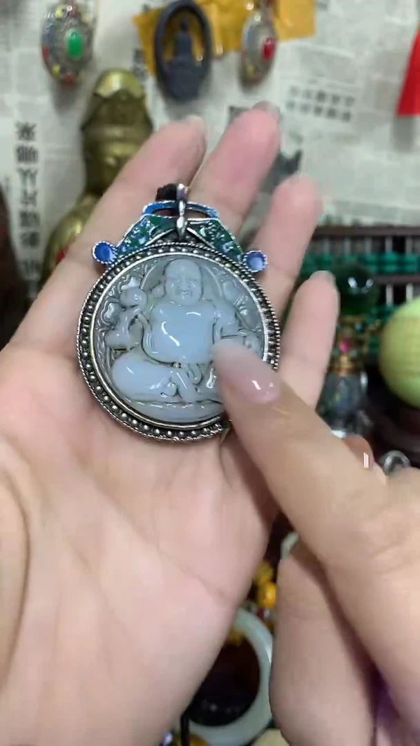 和田玉未镶嵌颈饰主播推荐主播推荐