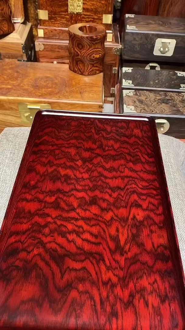 【闪购商品】红酸枝木类木艺茶盘一个