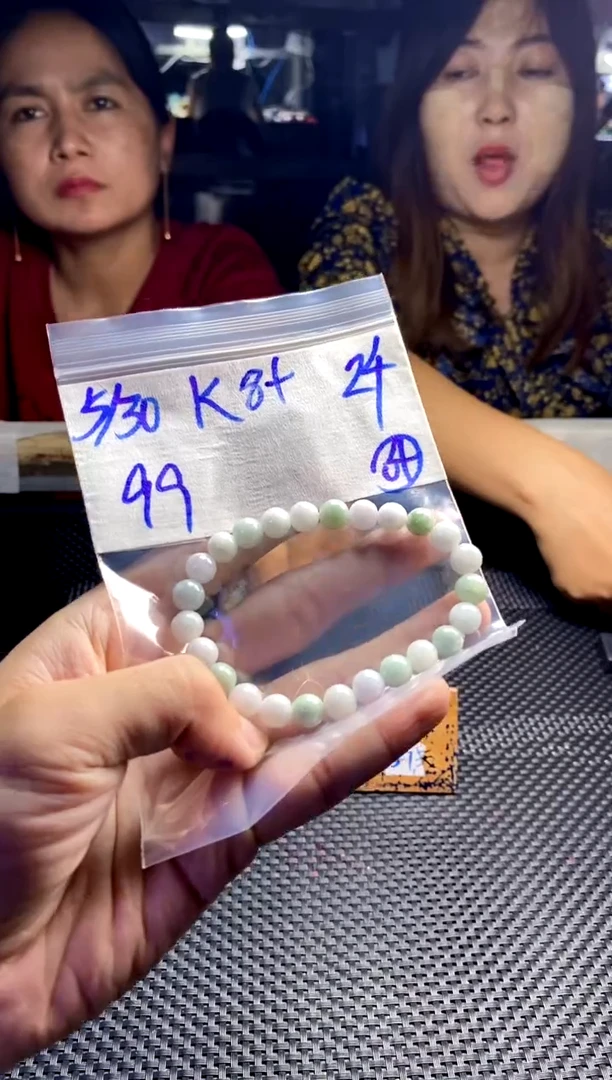 未镶嵌手链翡翠天然缅甸A货翡翠，多样性发货只发其一