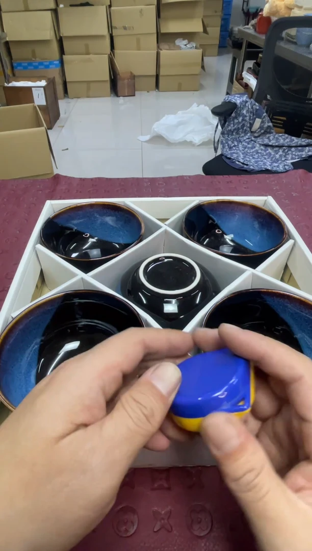 默认微瑕，no退no换，介意勿拍