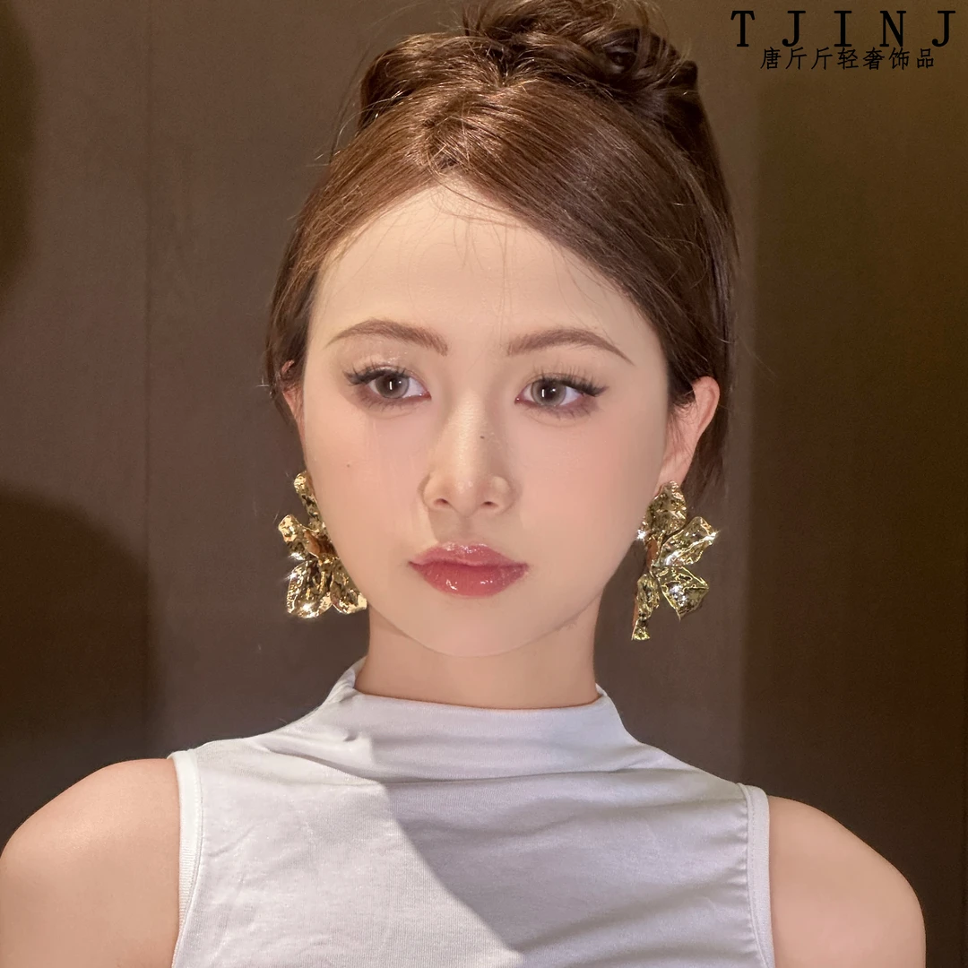 铜合金耳饰 【森林舞会】高级感设计款不规则花朵精致度假风耳环