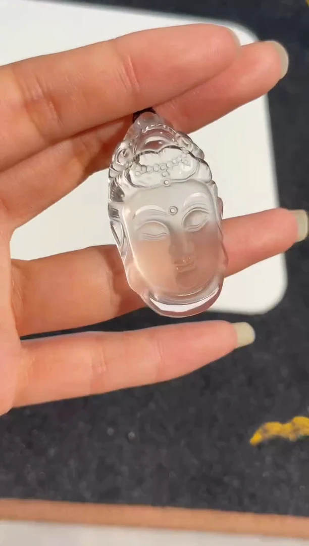 未镶嵌颈饰水晶白水晶观音吊坠