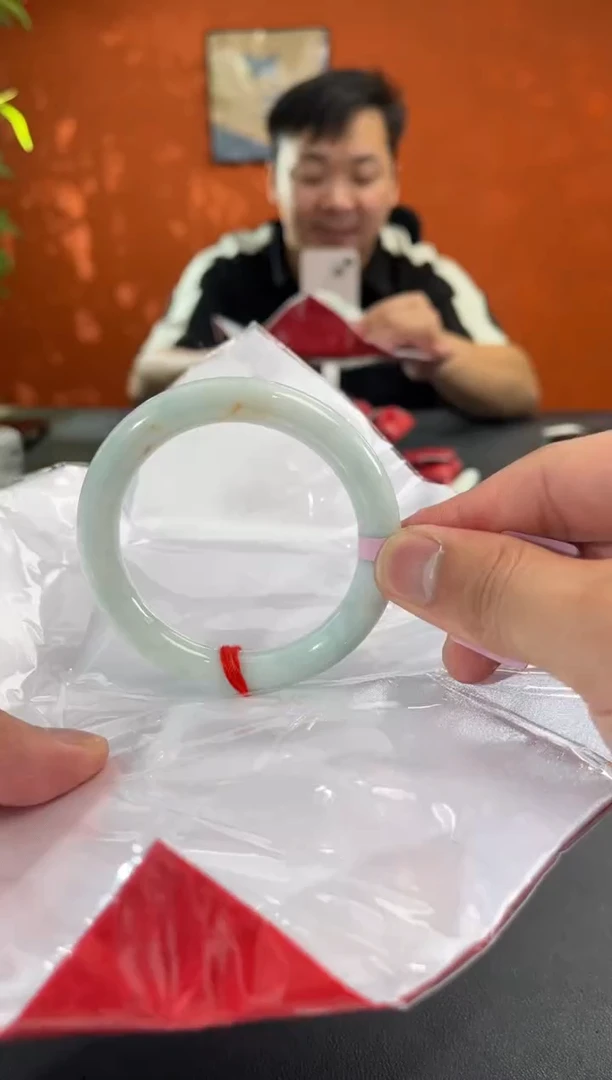 未镶嵌手镯翡翠3   54