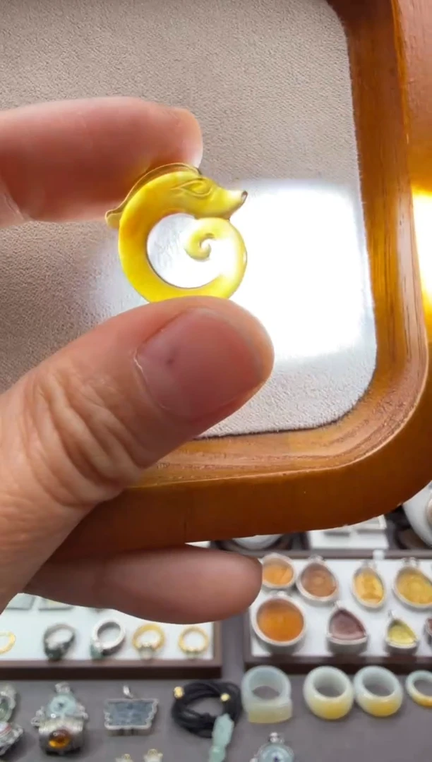 琥珀颈饰未镶嵌配饰33