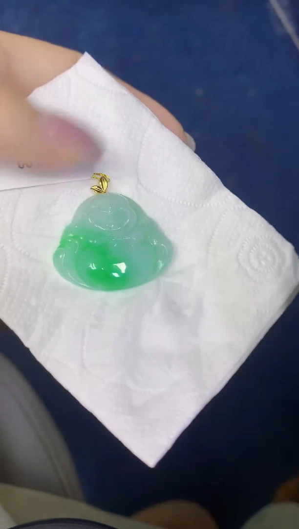 颈饰18K金镶嵌翡翠缅甸天然翡翠A货