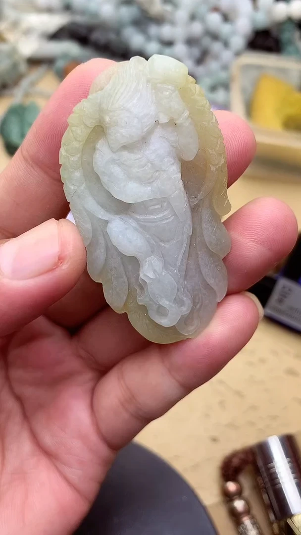 定制翡翠未镶嵌翡翠1