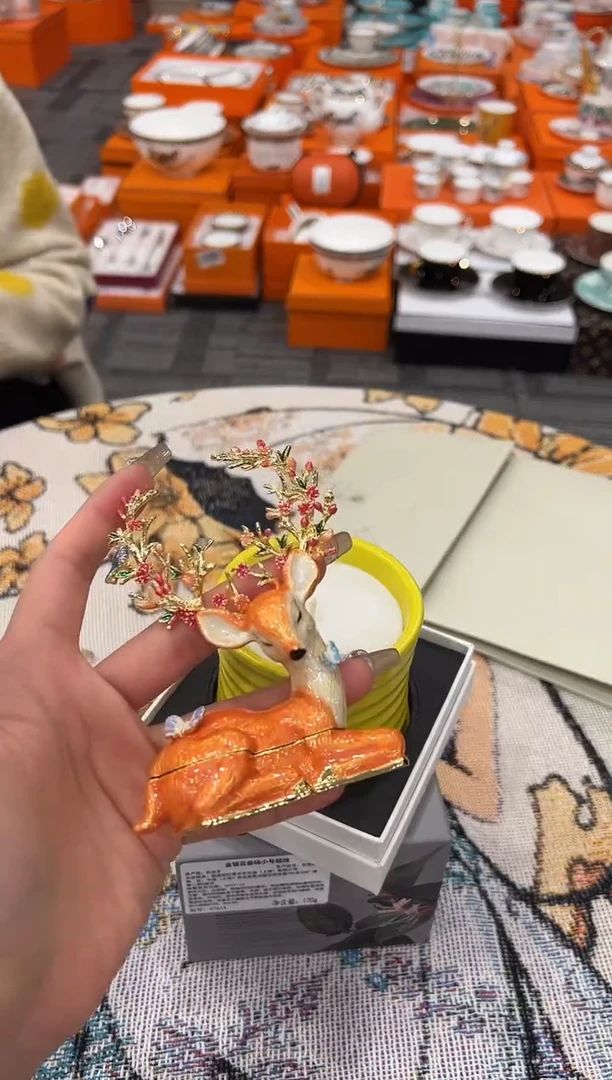 【闪购商品】杯H890--------------