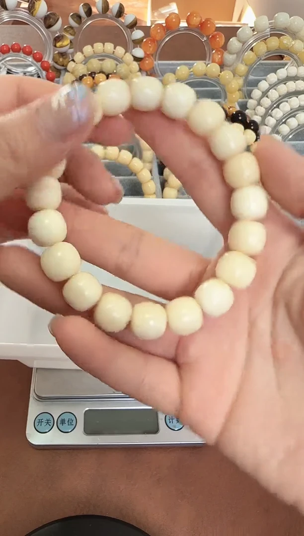 橄榄核吊坠猛犸独独12*11老型单圈101号