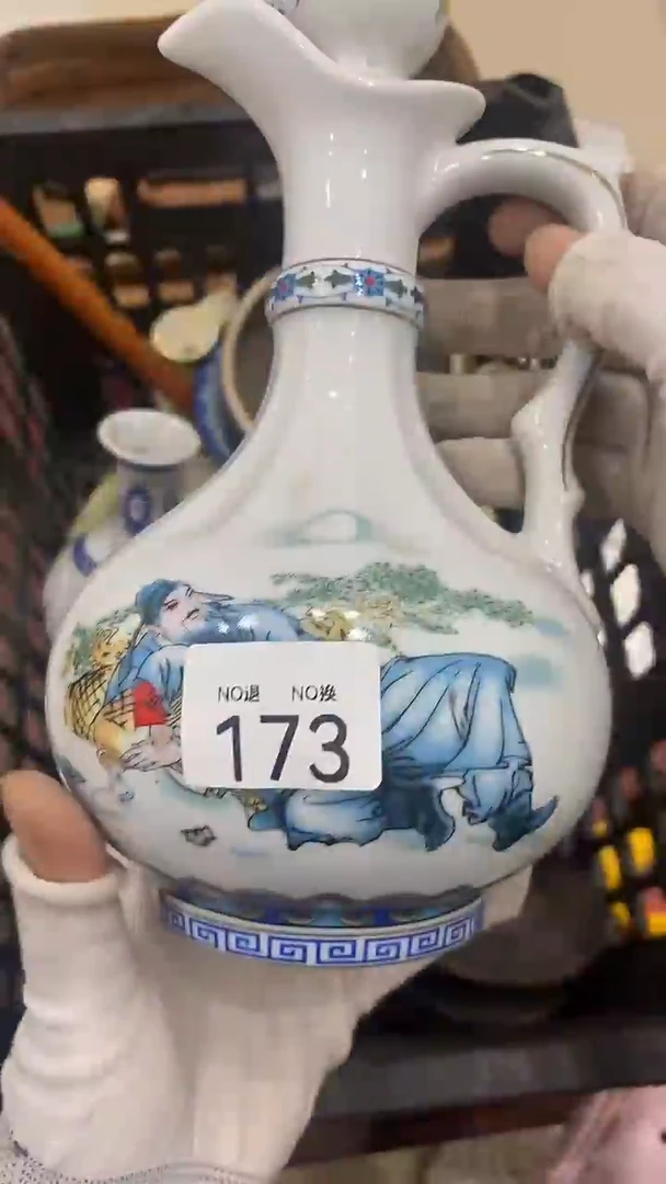 陶瓷飘**海工艺品摆件173