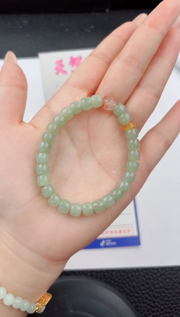 手串未镶嵌和田玉555嗨购微色差T