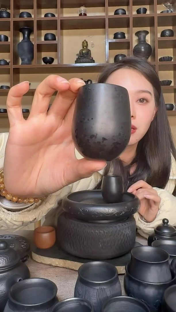 手工黑陶素面龙蛋杯