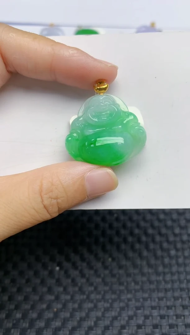 翡翠18K金镶嵌颈饰天然A货翡翠