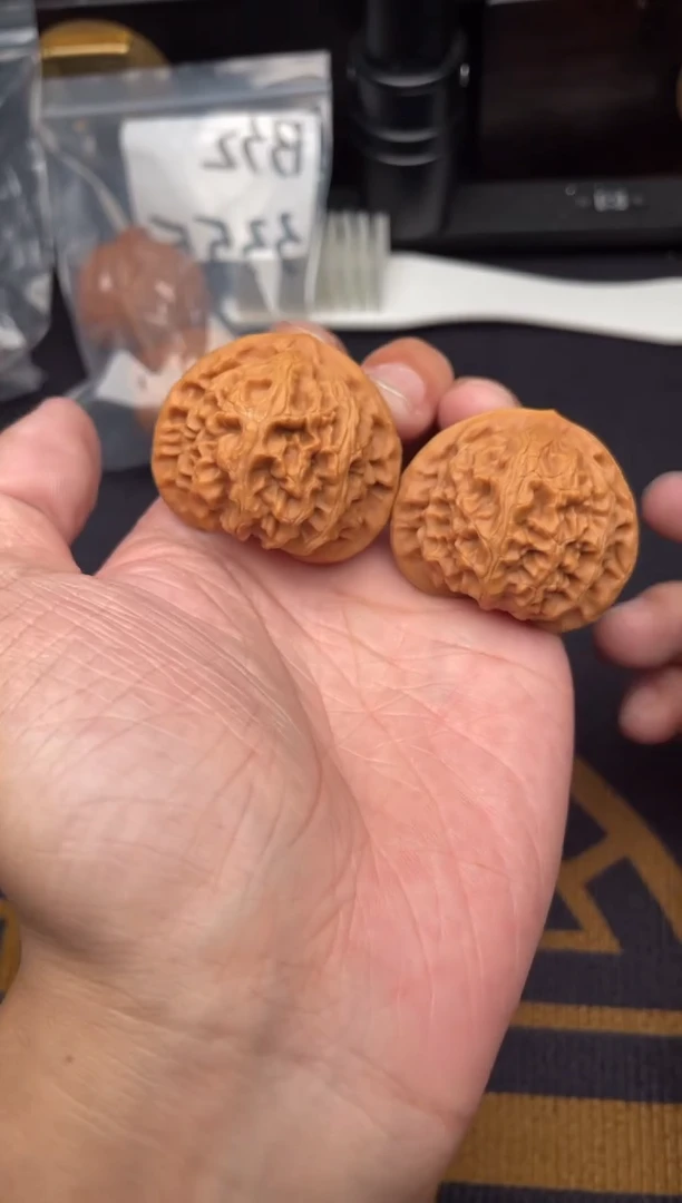 吊坠文玩核桃宫灯39尺