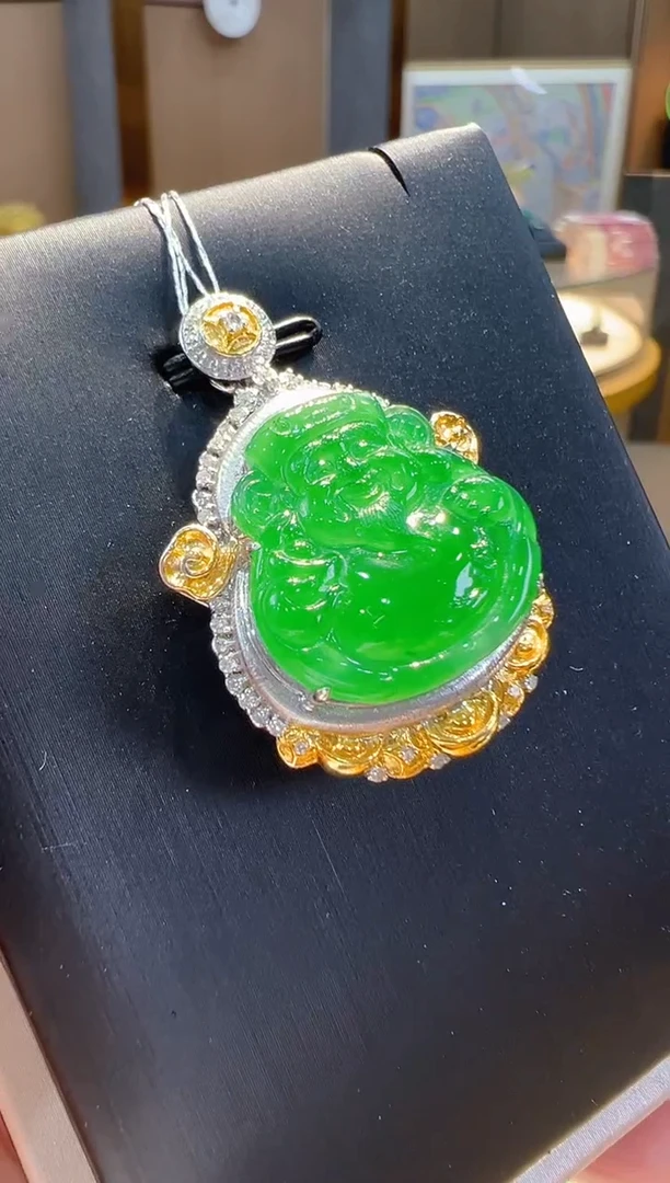 翡翠18K金镶嵌吊坠(不含链)