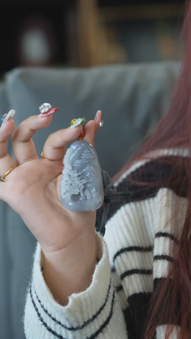 颈饰未镶嵌和田玉山水牌