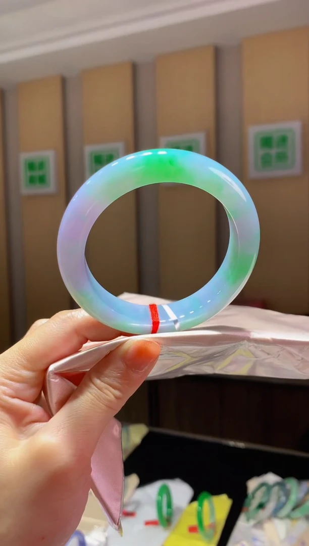 未镶嵌手镯翡翠- C300圈口57.5