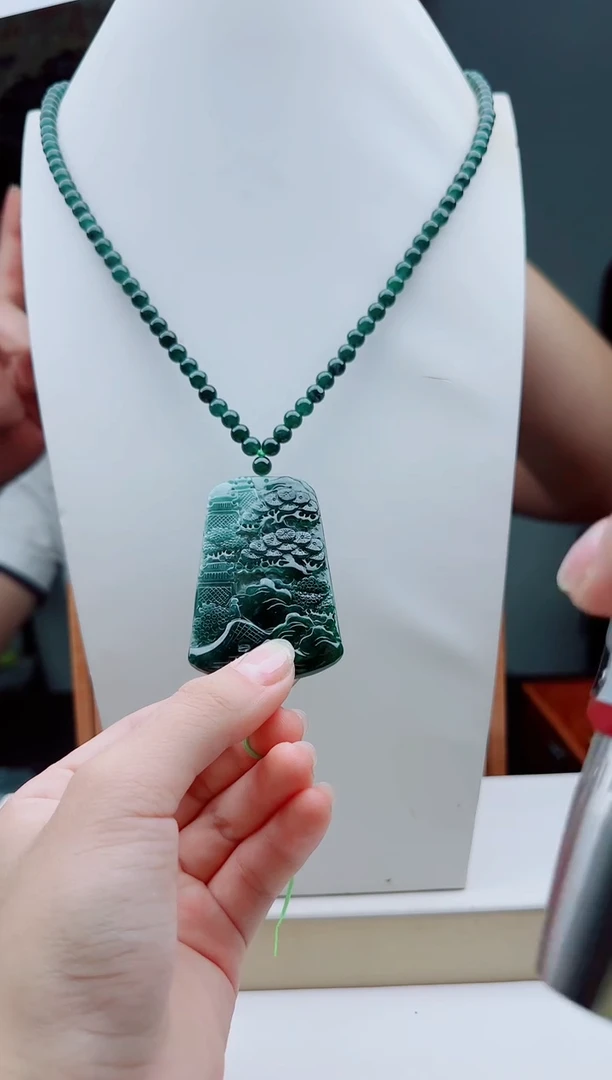 颈饰未镶嵌翡翠11111