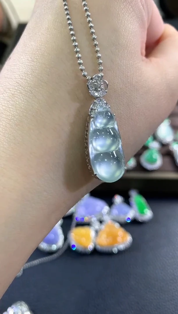 吊坠(不含链)18K金镶嵌翡翠s109